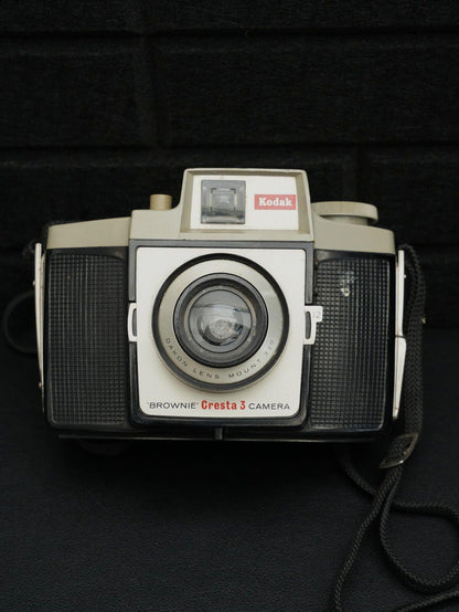 Kodak Brownie Cresta 3 Vintage 1960's 120 Film Camera  - Tested & Working