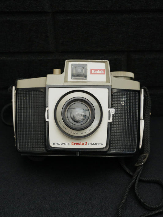 Kodak Brownie Cresta 3 Vintage 1960's 120 Film Camera  - Tested & Working