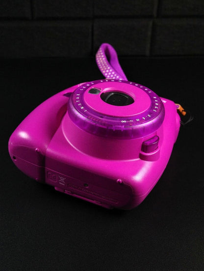 Fujifilm Instax Mini 9 Purple Instant Polaroid Camera + Batteries - Working