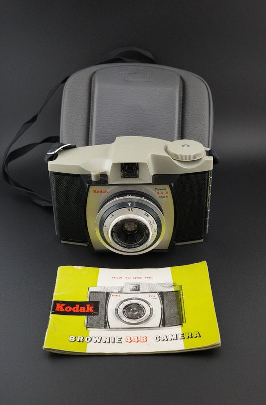Kodak Brownie 44B Vintage 1960's 127 Film Camera - Tested & Working