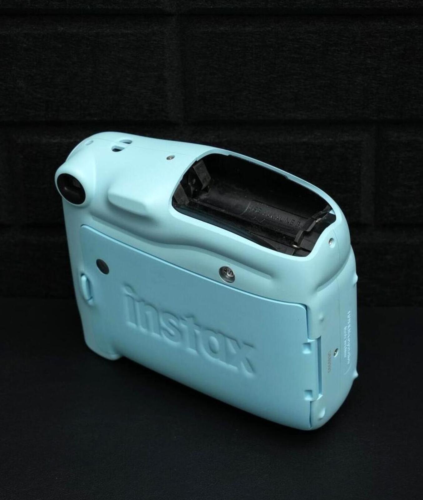 Fujifilm Instax Mini 11 Baby Blue Instant Camera + Film & Batteries - Working