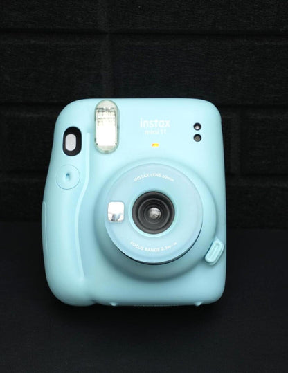 Fujifilm Instax Mini 11 Baby Blue Instant Camera + Film & Batteries - Working