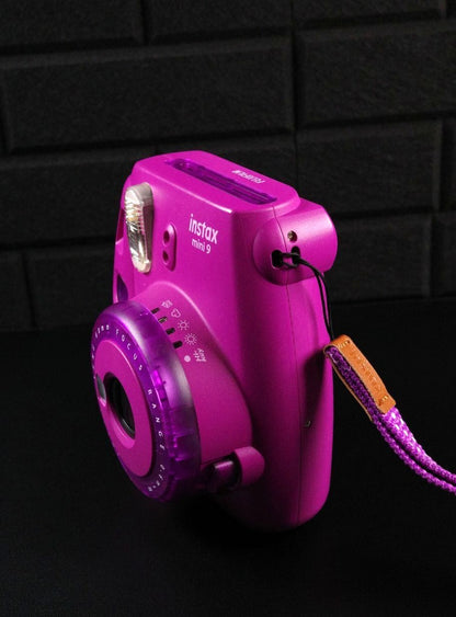 Fujifilm Instax Mini 9 Purple Instant Polaroid Camera + Batteries - Working