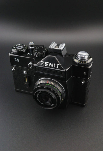 Zenit 11 35mm SLR Film Camera + Industar 50mm Pancake Lens - Tested & Working