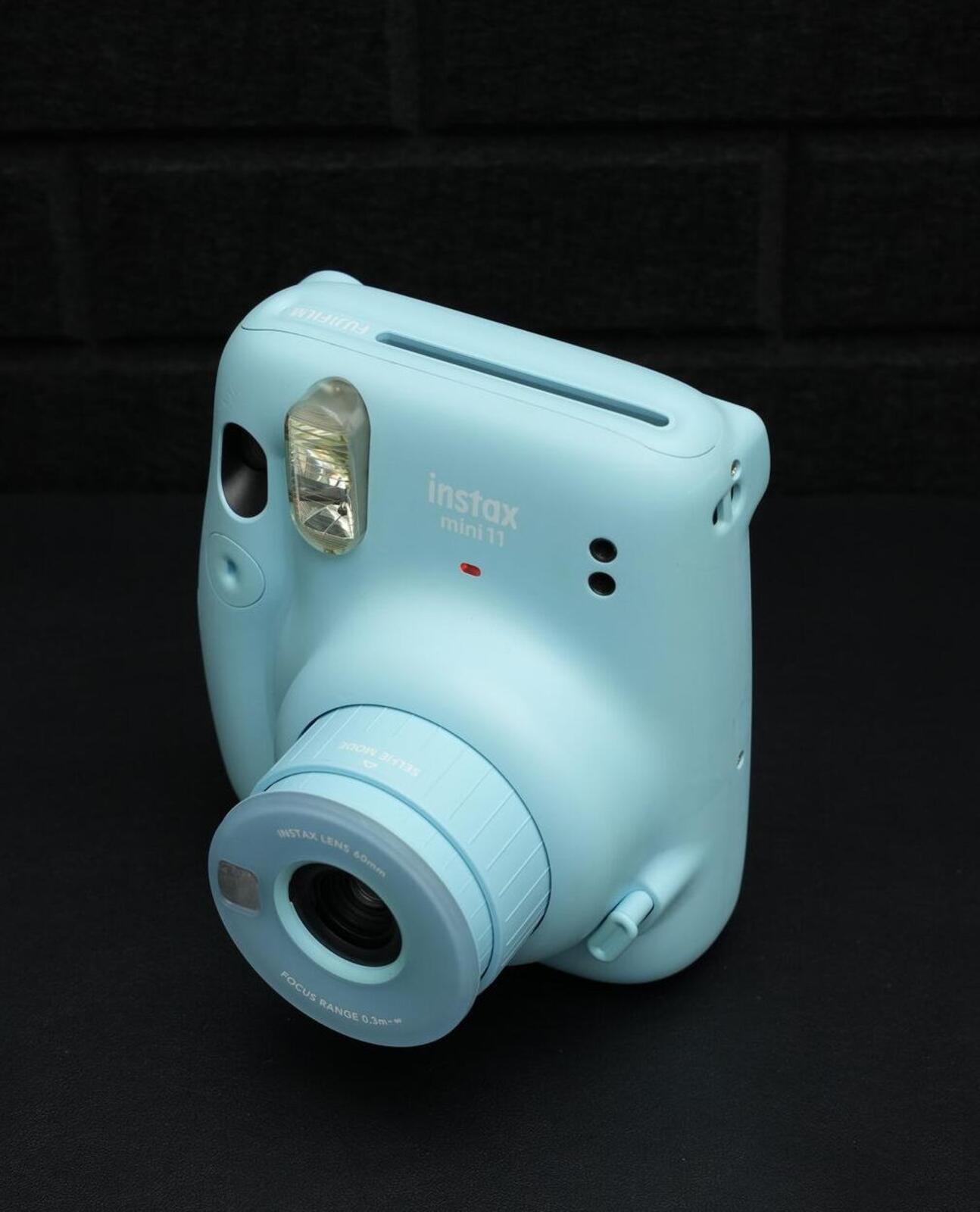 Fujifilm Instax Mini 11 Baby Blue Instant Camera + Film & Batteries - Working